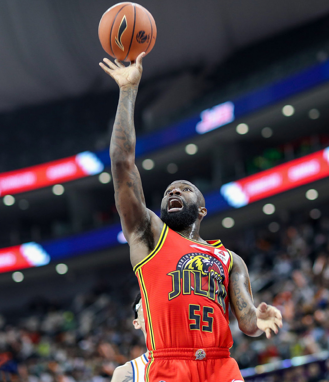 爱游戏-窗口期新疆广汇调整名单以备NBA总决赛；刷新队史纪录环节打磨；管理层满意；心理建设被强调的简单介绍