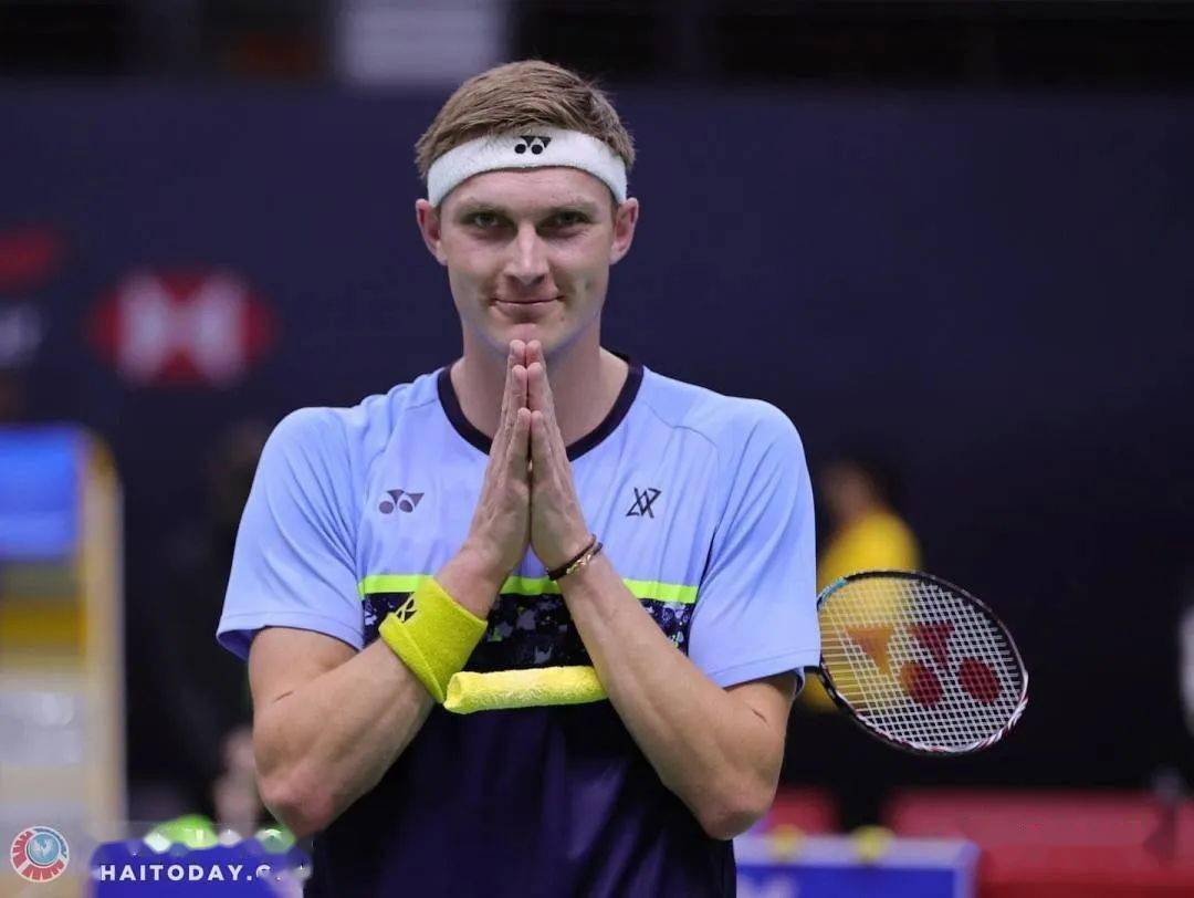 爱游戏官方网站-包含转会期体能课后，布莱顿遗憾出局备战德甲，压力陡增，控场能力受关注的词条